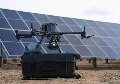 cover-drone-inspecties_2048x2048